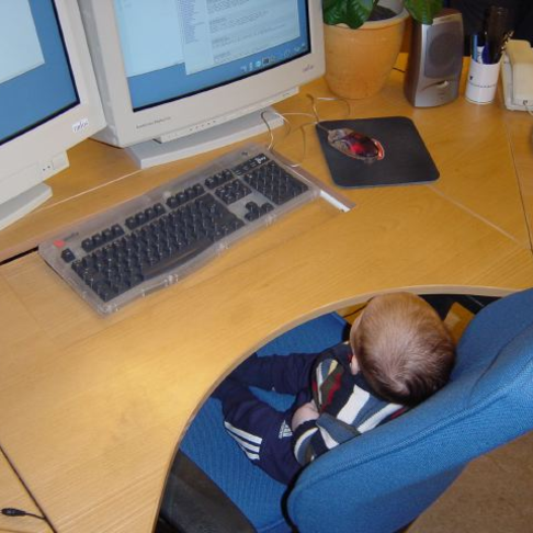 Emil tar pappas jobb