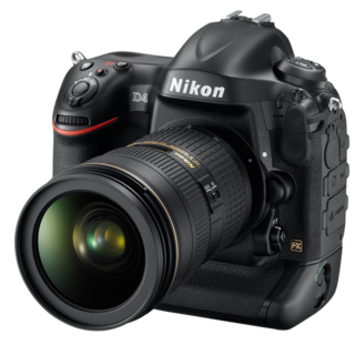 Nikon lanserar D4