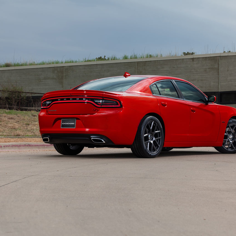 2015-dodge-charger-rt-014-1