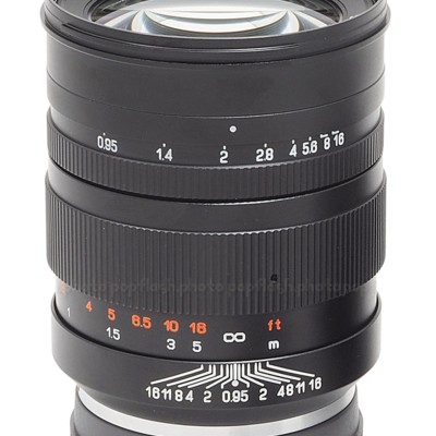 Mitakon 50mm f/0,95